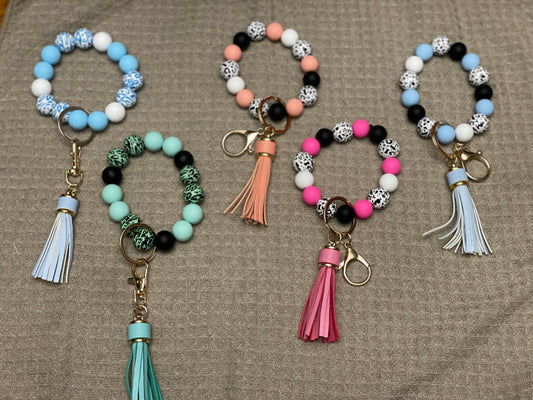 Beaded wrist keychains
