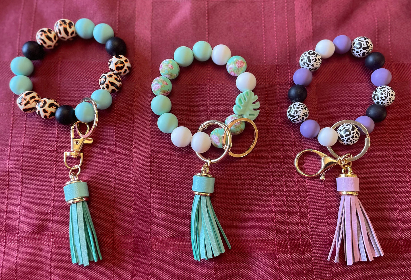 Beaded wrist keychains