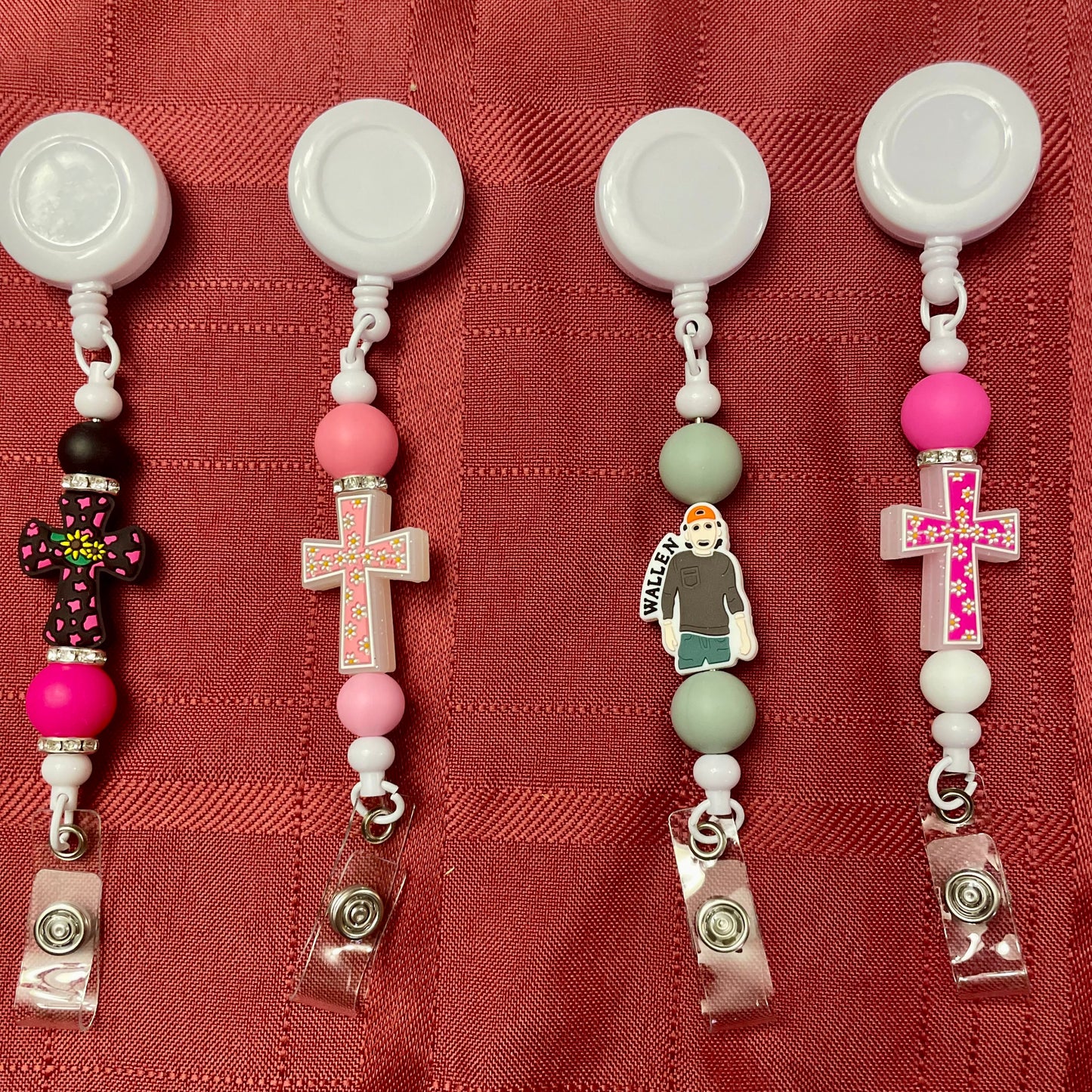 Badge reels with beads