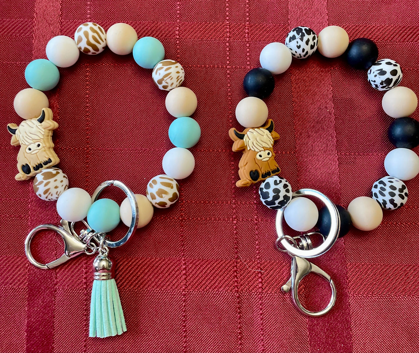 Beaded wrist keychains