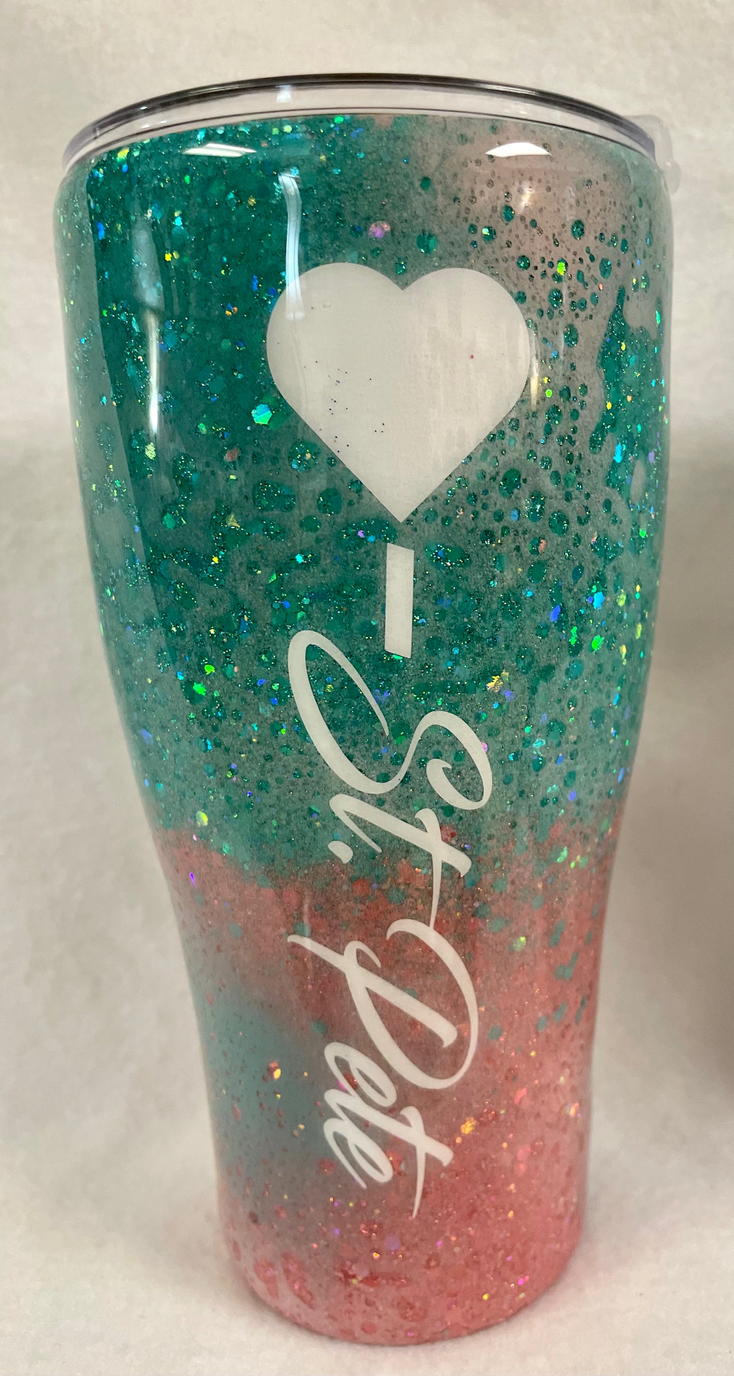 Do you need a 30 oz drink? Enjoy a beverage in this 30 oz Tumbler.