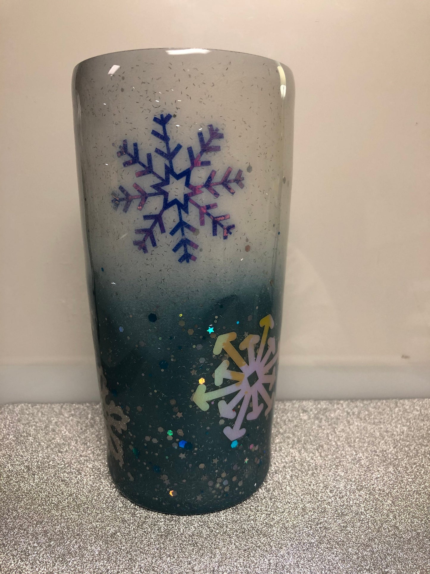 Worlds Sweetest Nana. Enjoy your coffee or cold drink in this 20oz Tumbler.