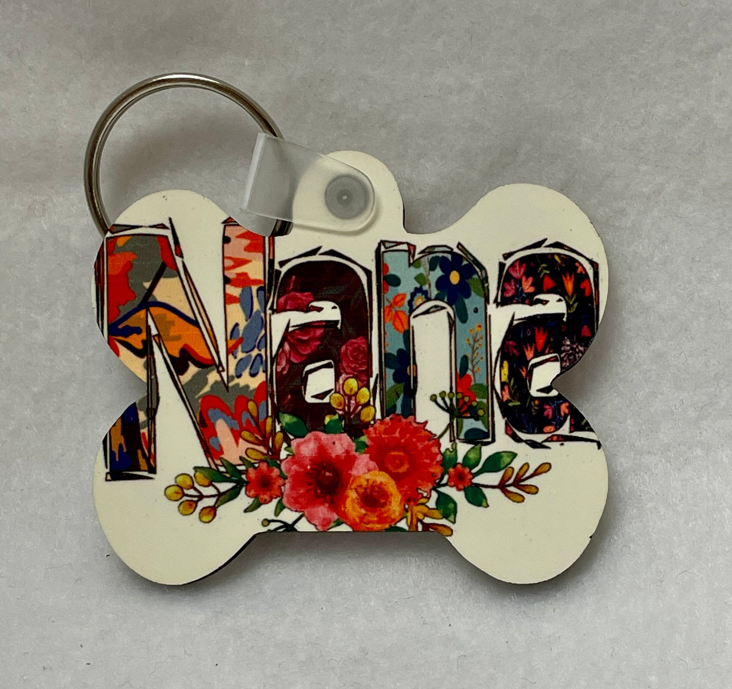 These are key rings. Please specify in comments which one you are interested in. Each sold separately