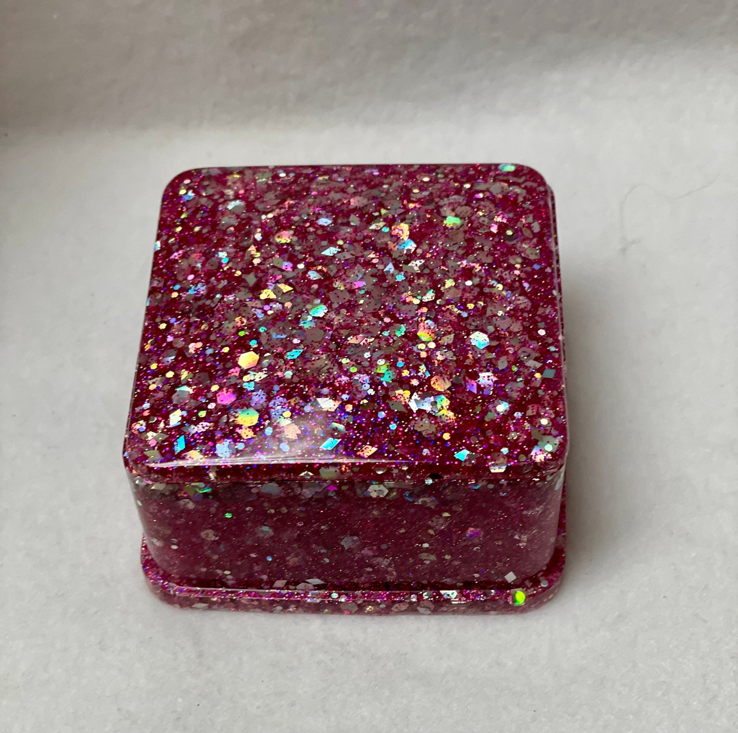 Resin trinket box/jewelry box