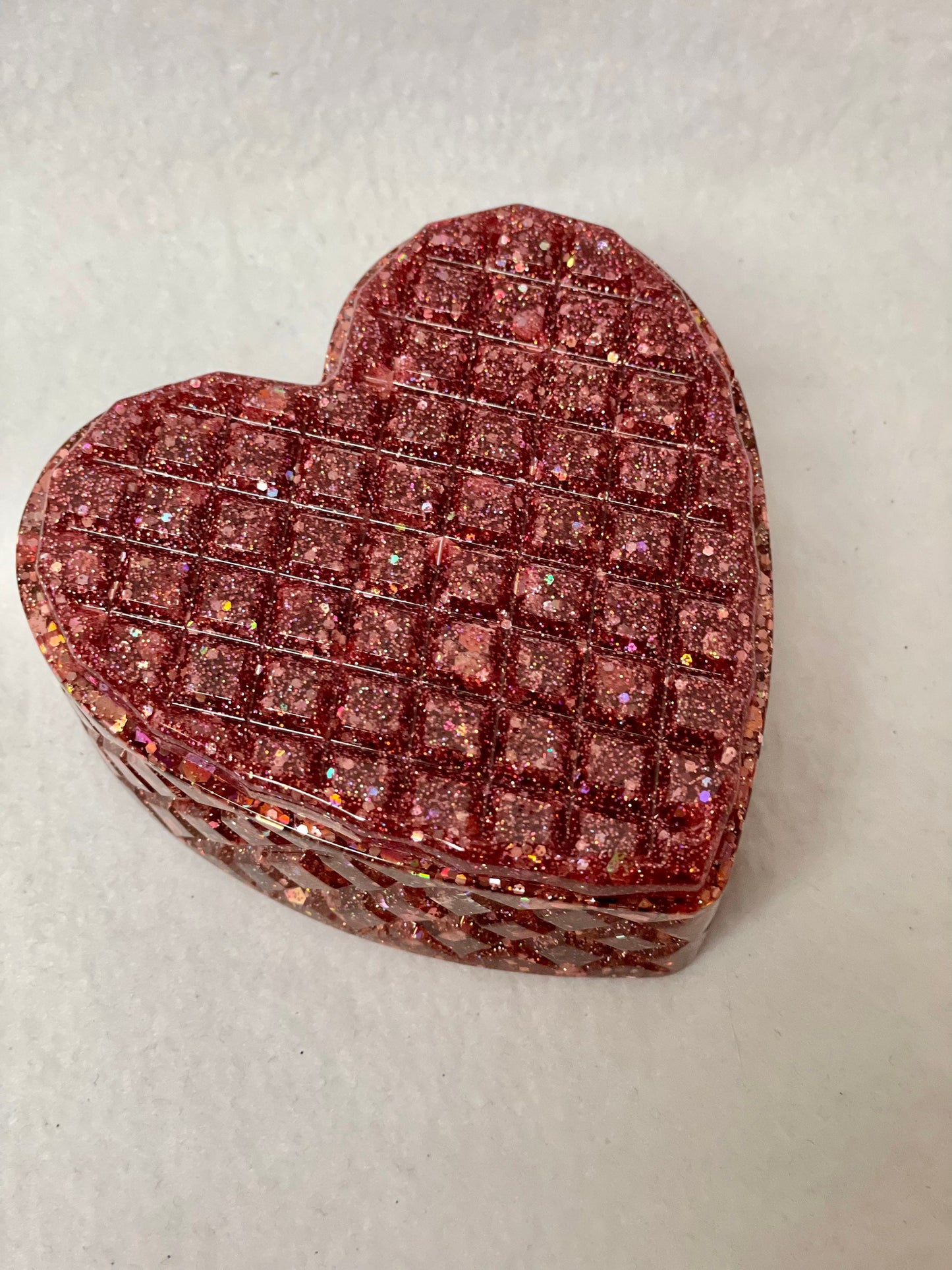 Resin trinket box/jewelry box