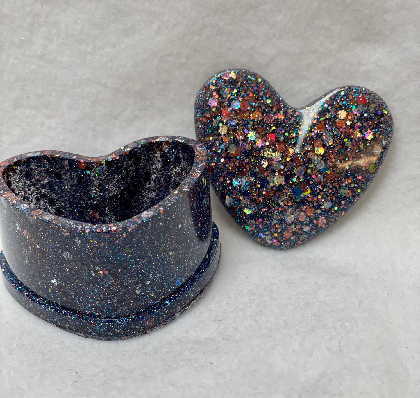 Resin trinket box/jewelry box