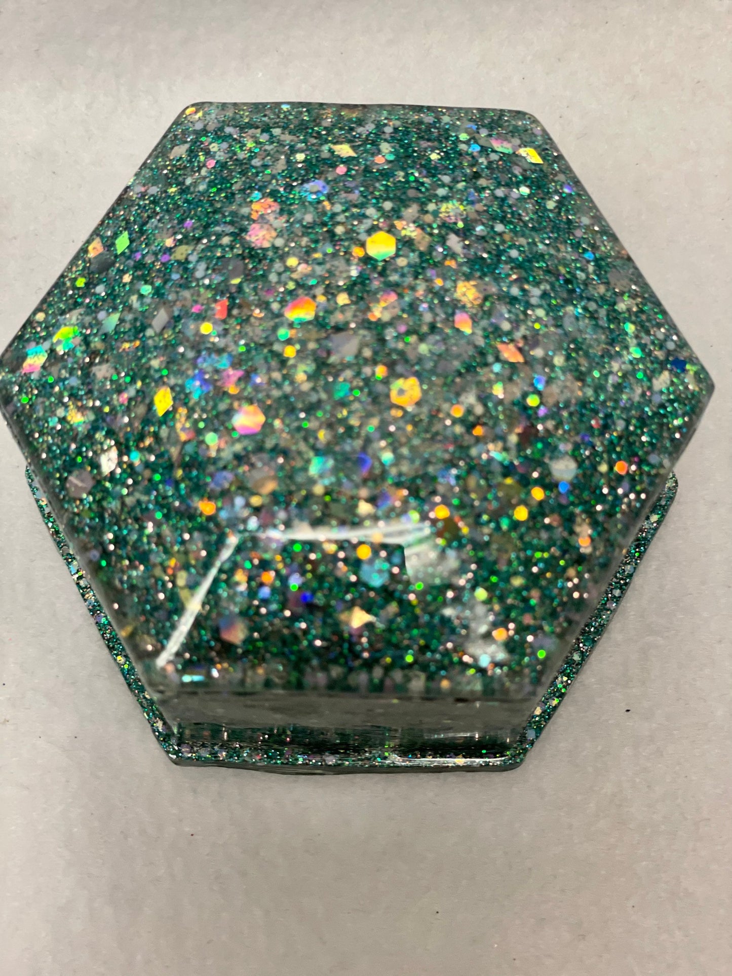 Resin trinket box/jewelry box