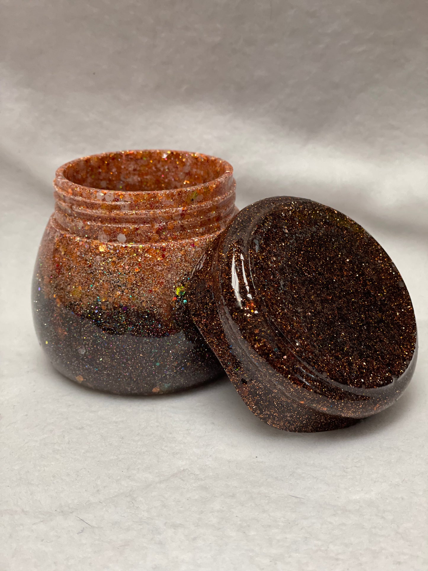 Resin trinket box/jewelry box