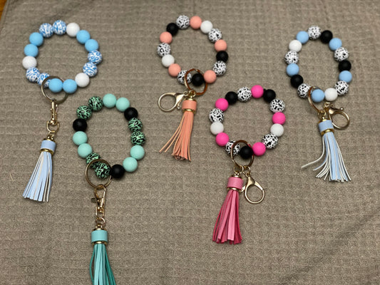 Beaded wrist keychains
