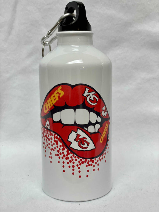 Do you love the Kansas City Chiefs? Enjoy a cold beverage in this 16 oz Aluminum Sports Bottle