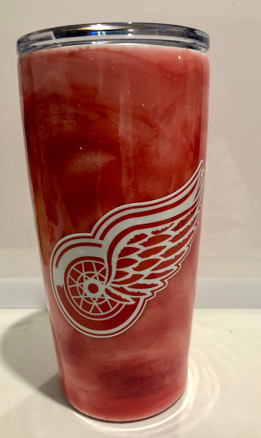 For all the Detroit Red Wings fans!. Enjoy a beverage in this 20oz Tumbler.