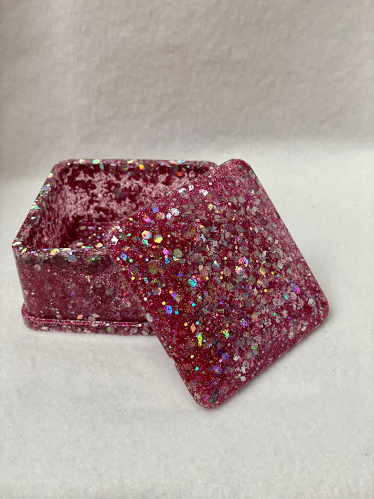 Resin trinket box/jewelry box