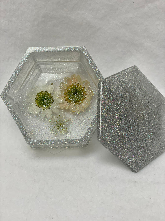 Resin trinket box/jewelry box