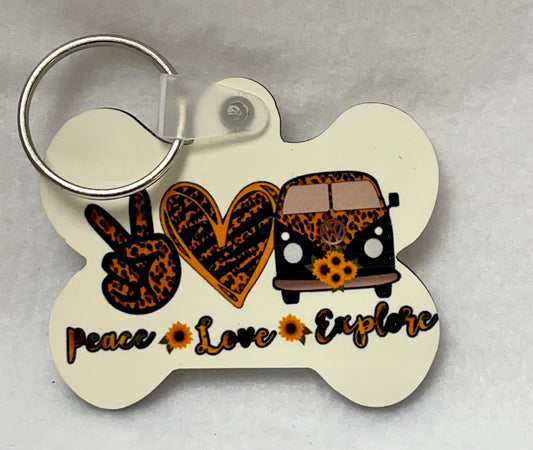 These are key rings. Please specify in comments which one you are interested in. Each sold separately