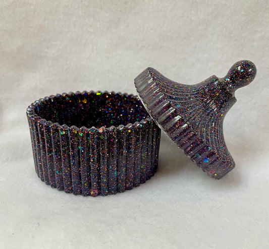 Resin trinket box/jewelry box