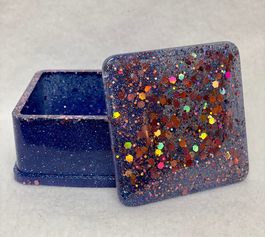 Resin trinket box/jewelry box