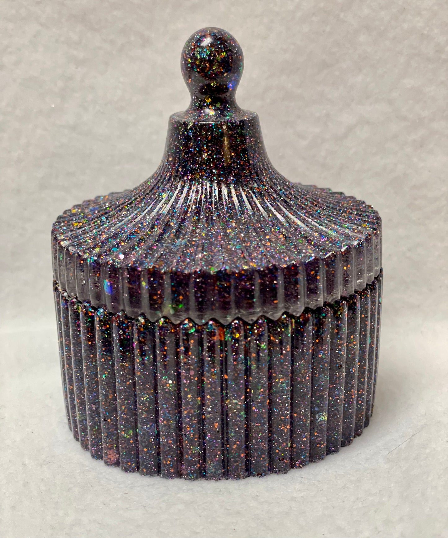 Resin trinket box/jewelry box