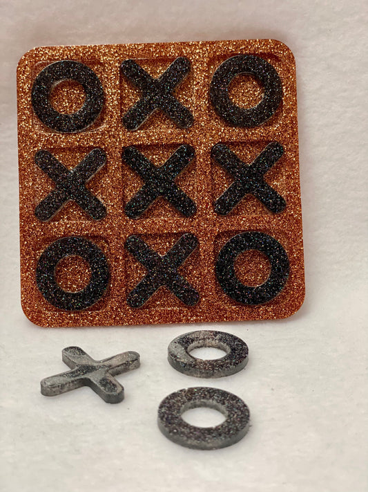 Love tic-tac-toe? Have fun playing it with this resin board game